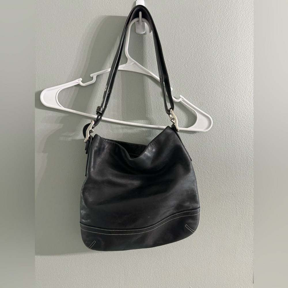Coach Genuine Leather tassel black   Purse